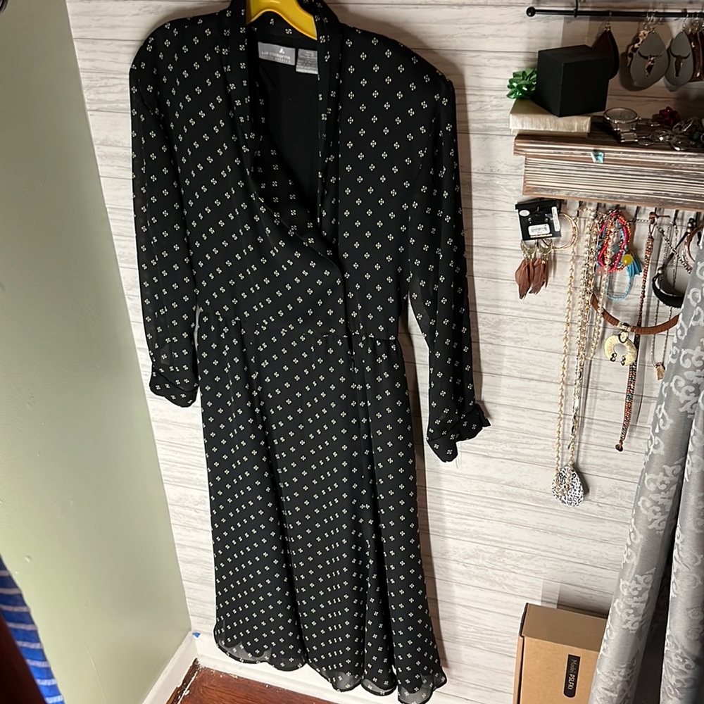Liz Claiborne Long sleeve Dress